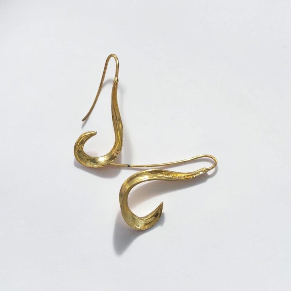 Vintage Style Gold Tone Fish Hook Dangle Earrings Sculptural Statement Jewelry